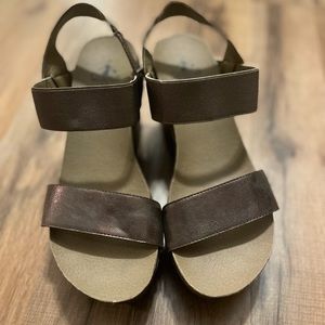 Corkys Agnus Platform Wedge